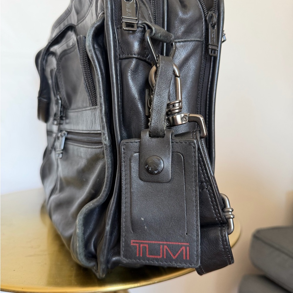 TUMI Black Leather Briefcase - Picture 4 of 5